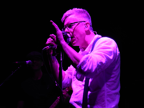 Toadies live
